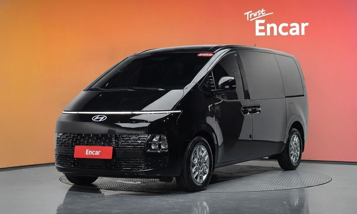 Hyundai Staria 2025