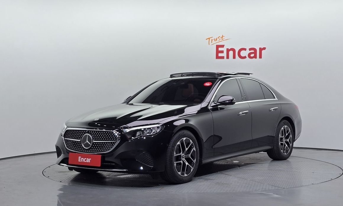 Mercedes-Benz E-Class 2025