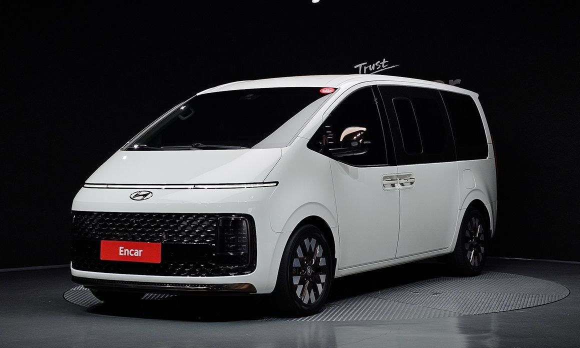 Hyundai Staria 2023