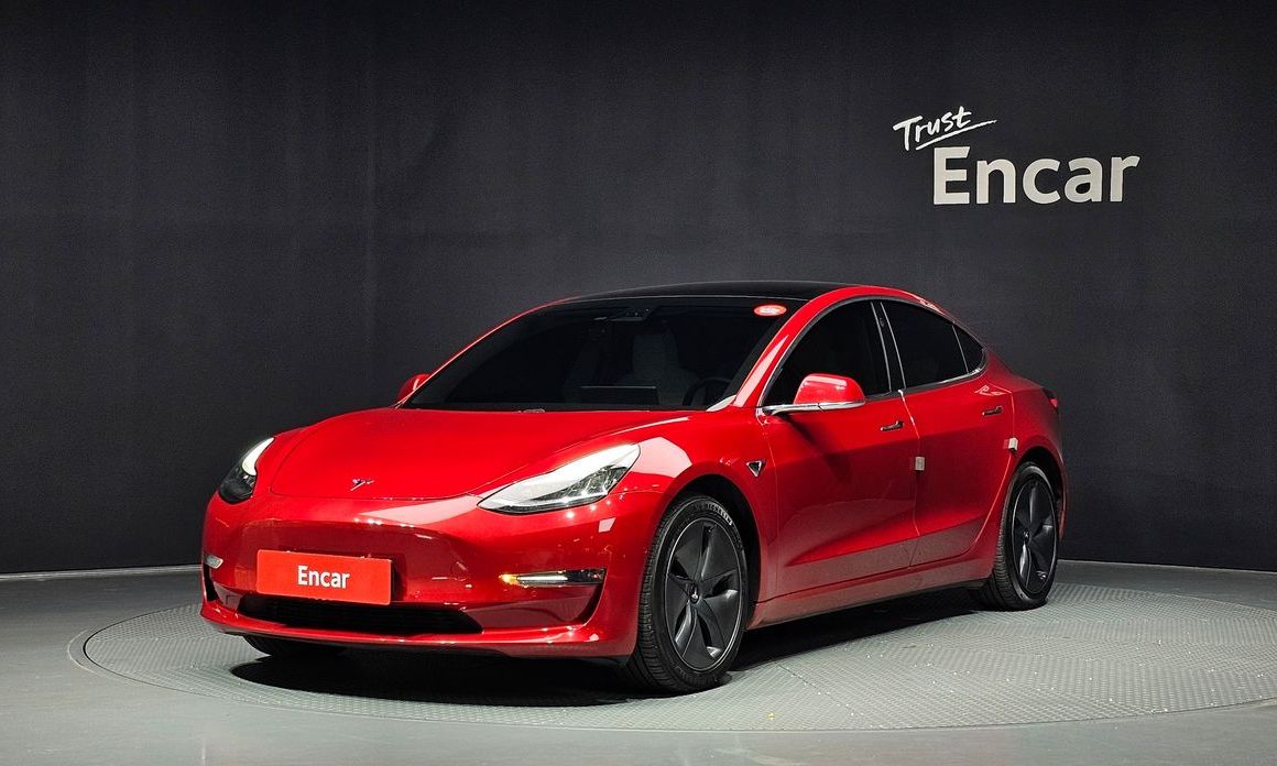 Tesla Model 3 2020