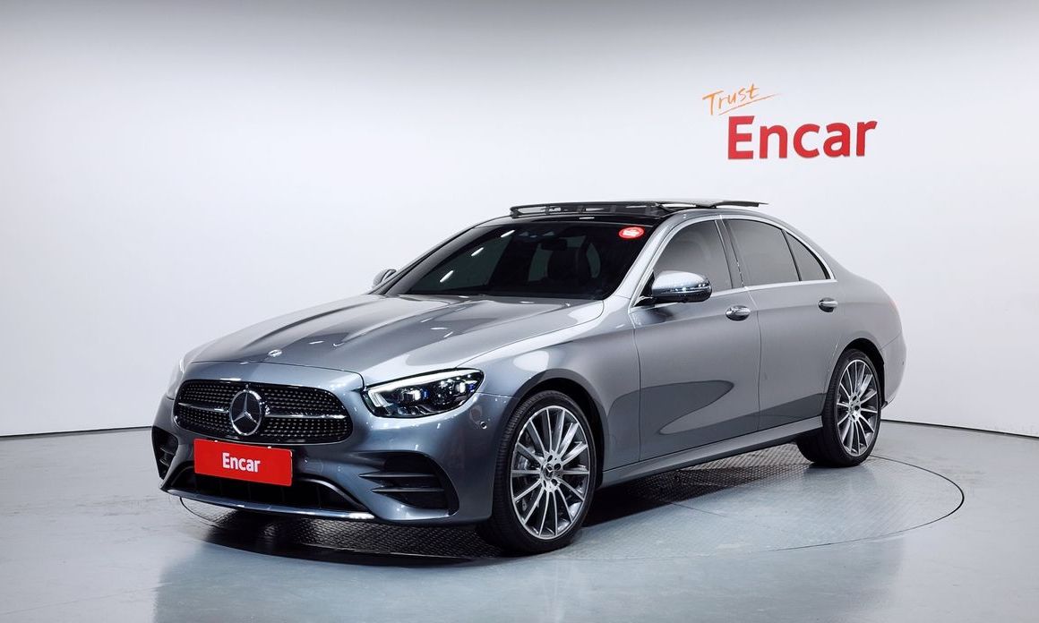 Mercedes-Benz E-Class 2021