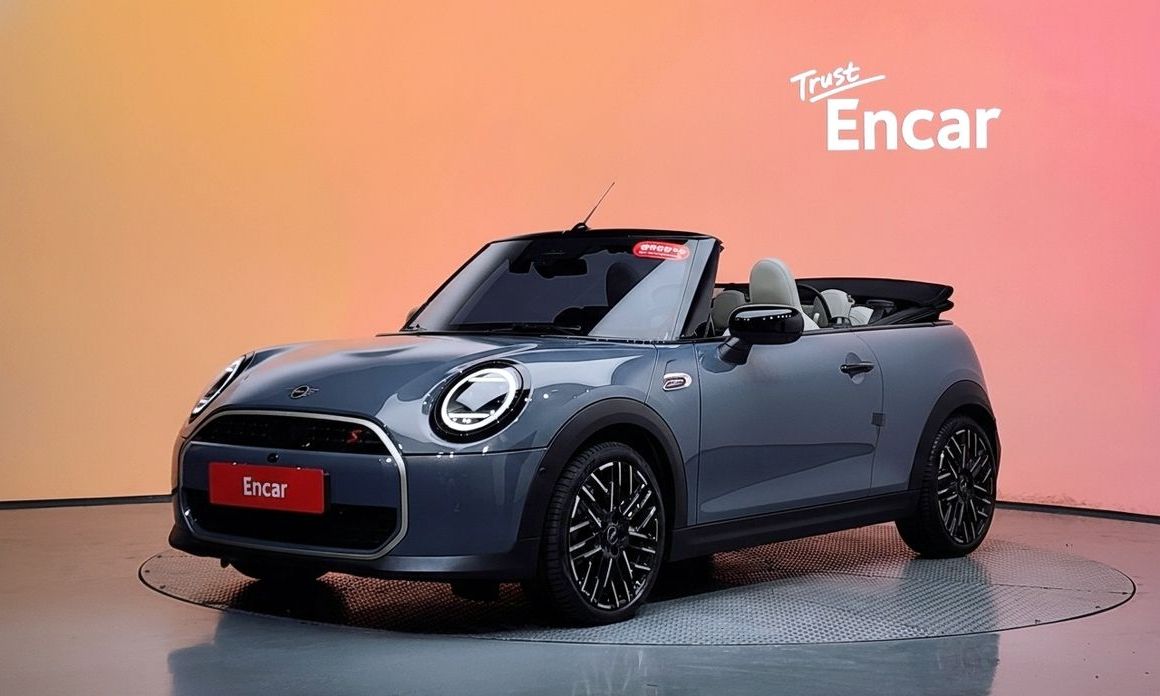 Mini Cooper Convertible 2025