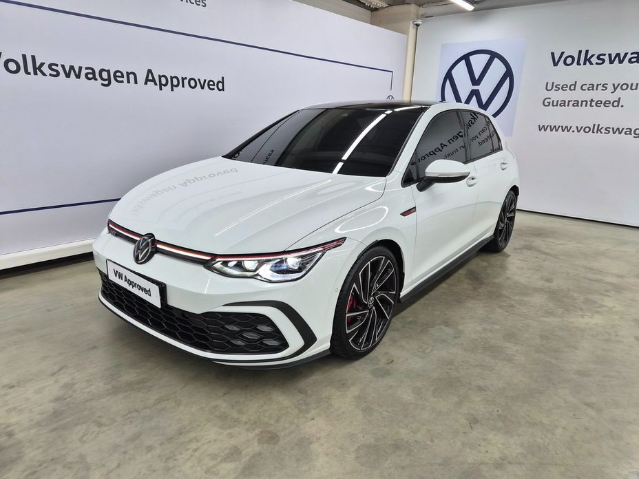 Volkswagen Golf 2024