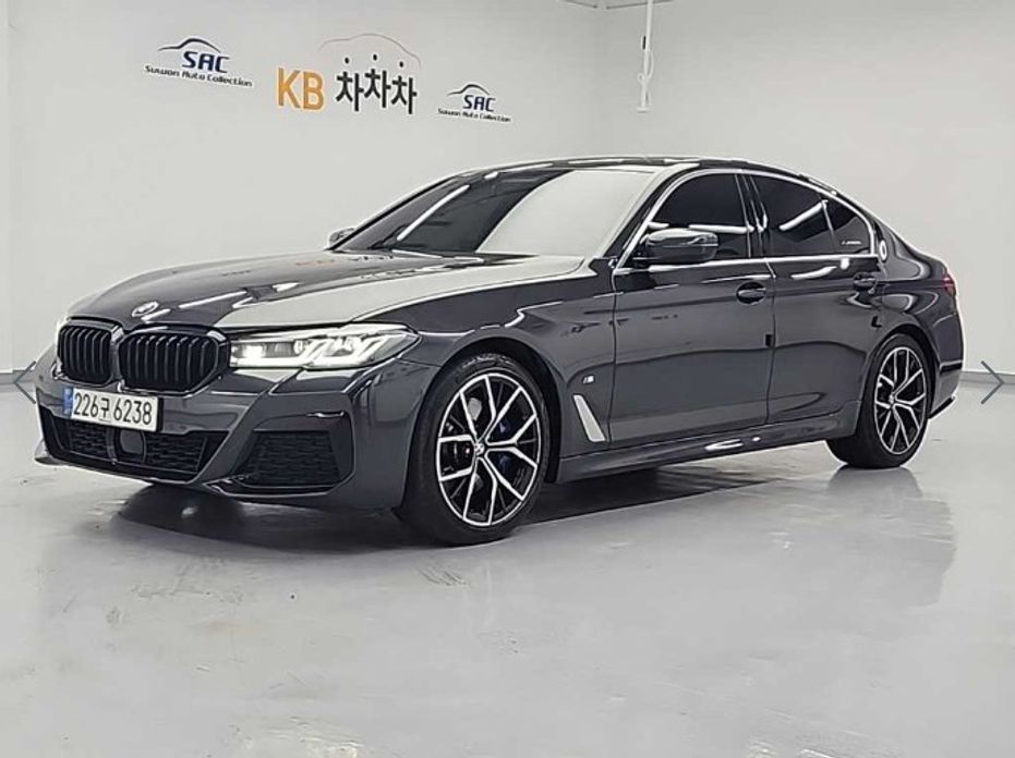 BMW 5-Series 2022