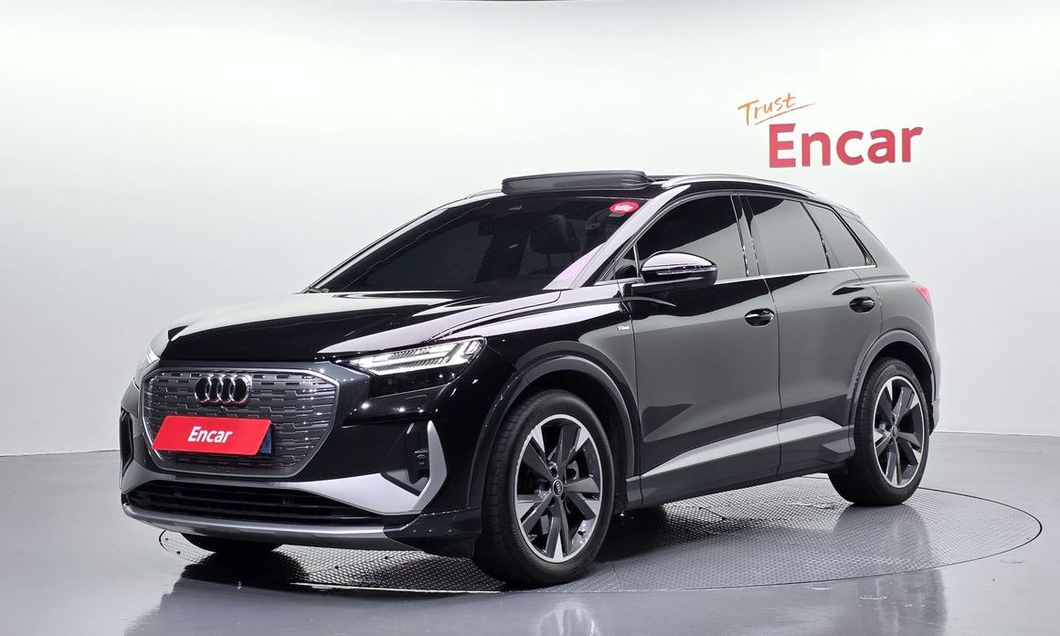 Audi Q4 e-tron 2023