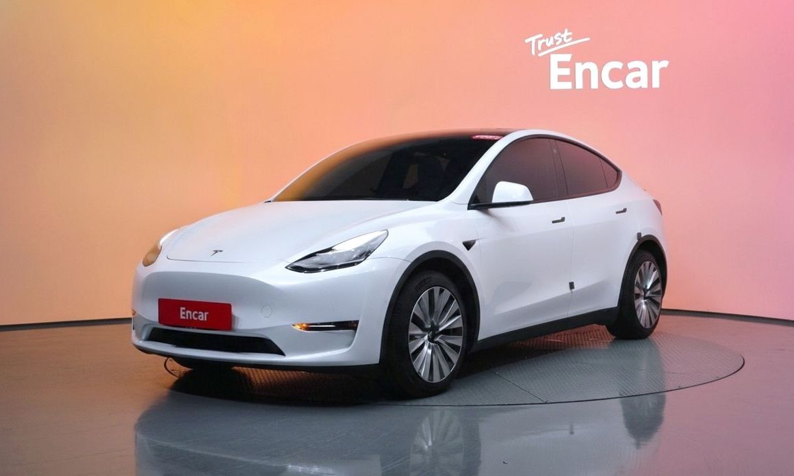 Tesla Model Y 2022