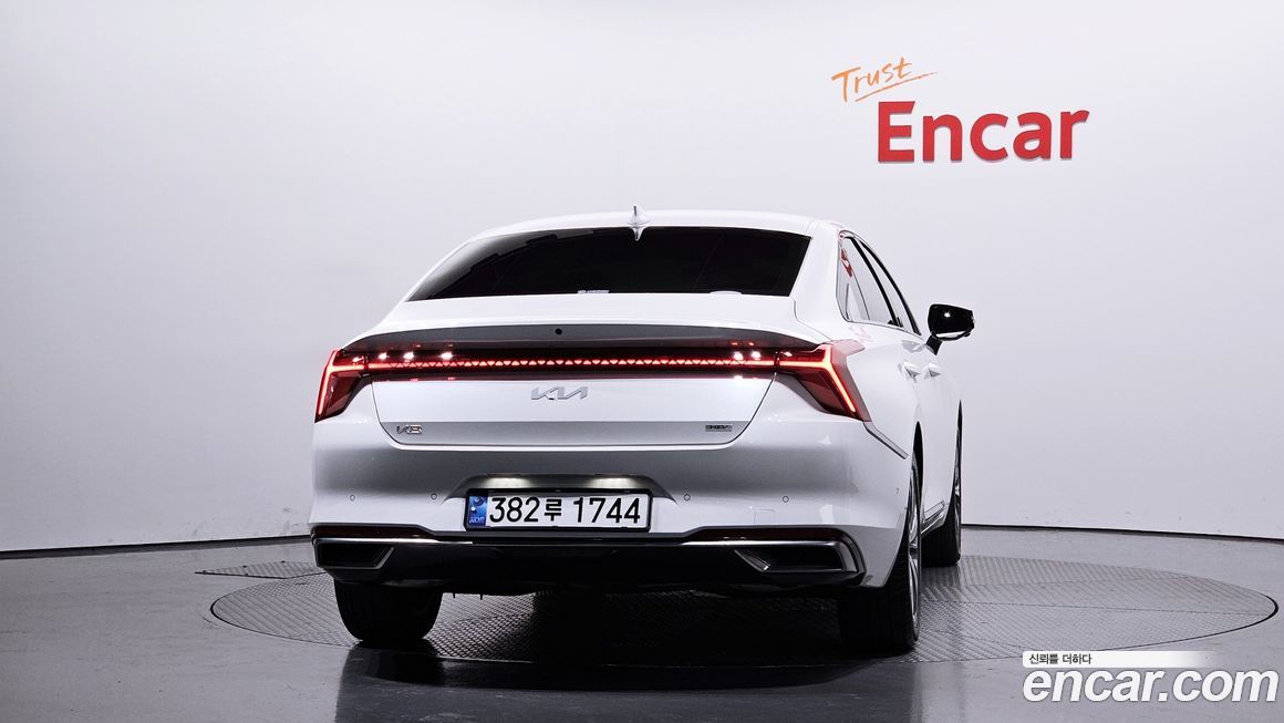 Kia K8 2024