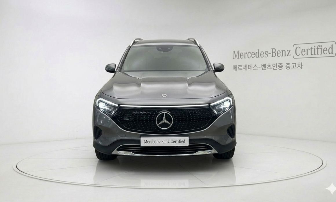 Mercedes-Benz EQB 2026