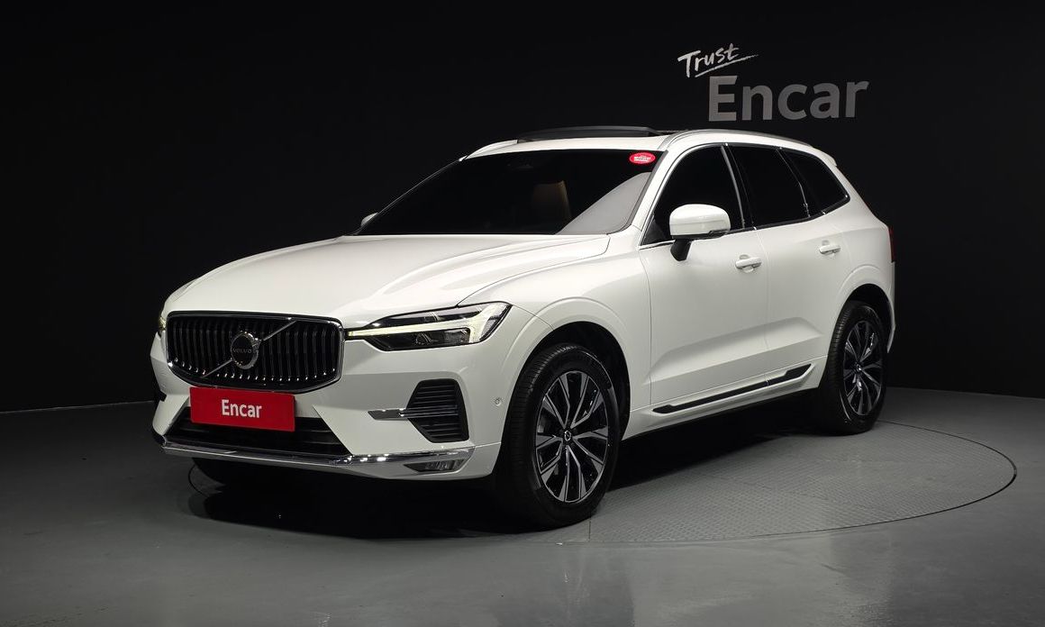 Volvo XC60 2025