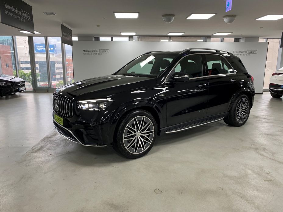 Mercedes-Benz GLE-Class 2025