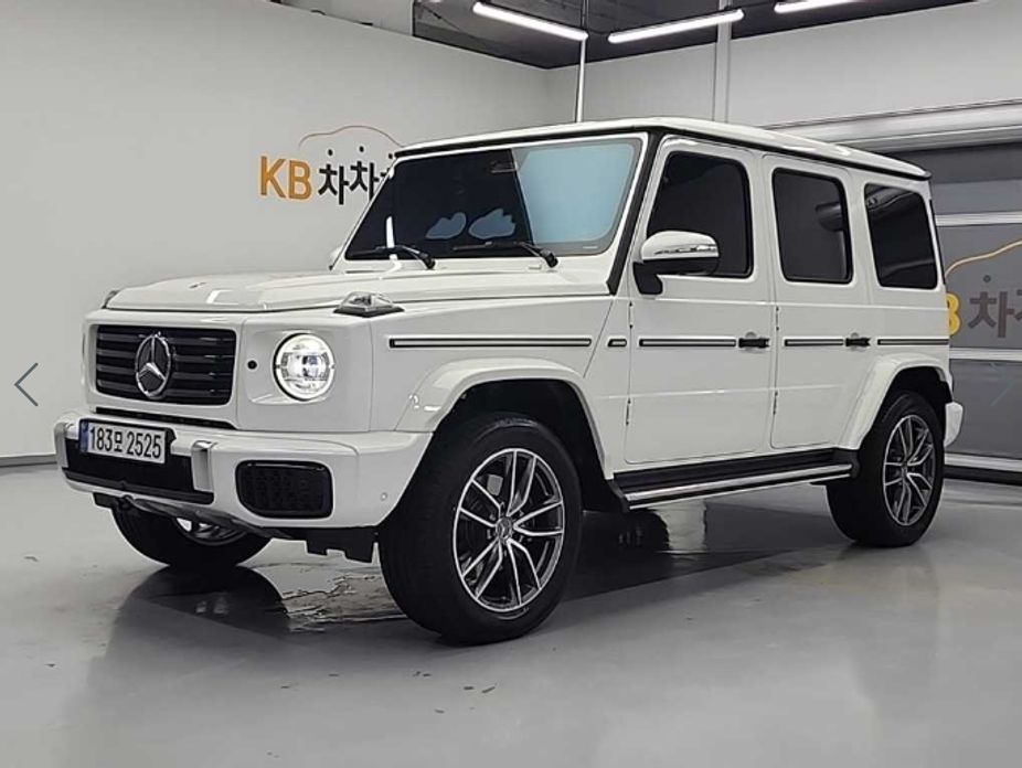 Mercedes-Benz G-Class 2025