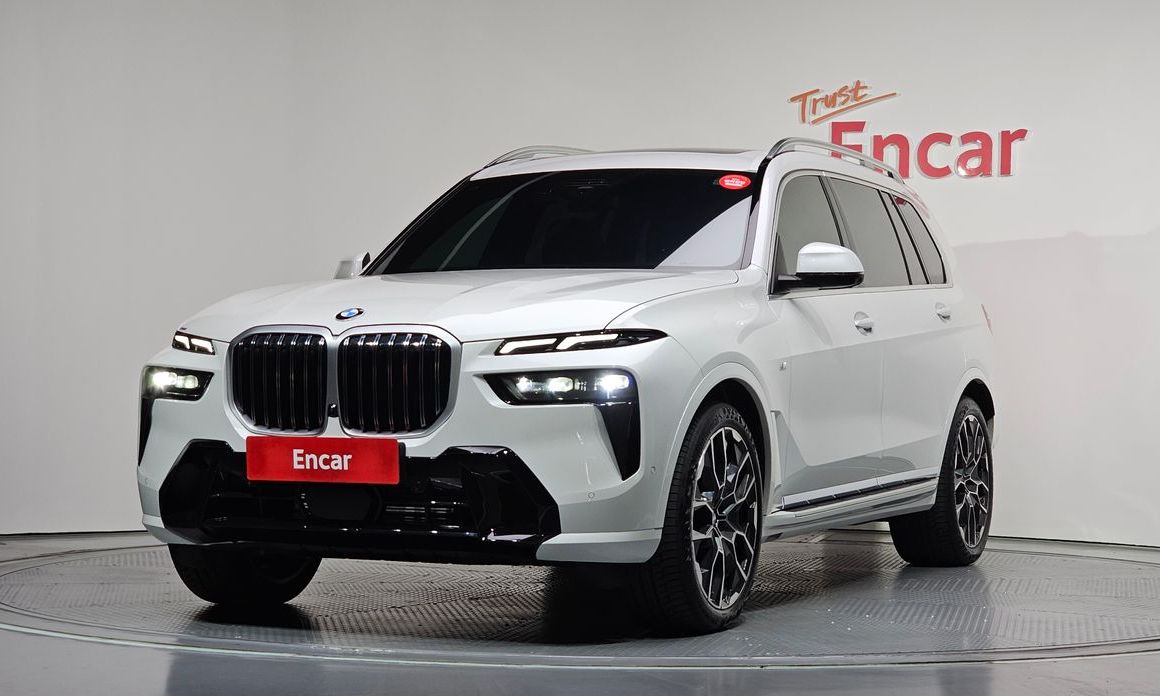 BMW X7 2025