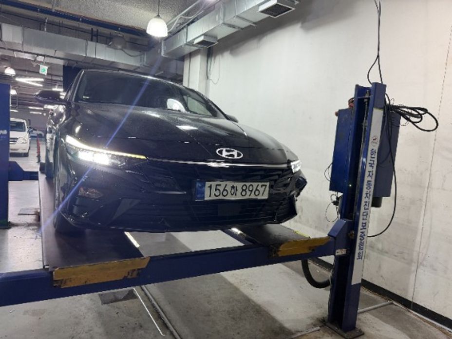 Hyundai AVANTE 2024
