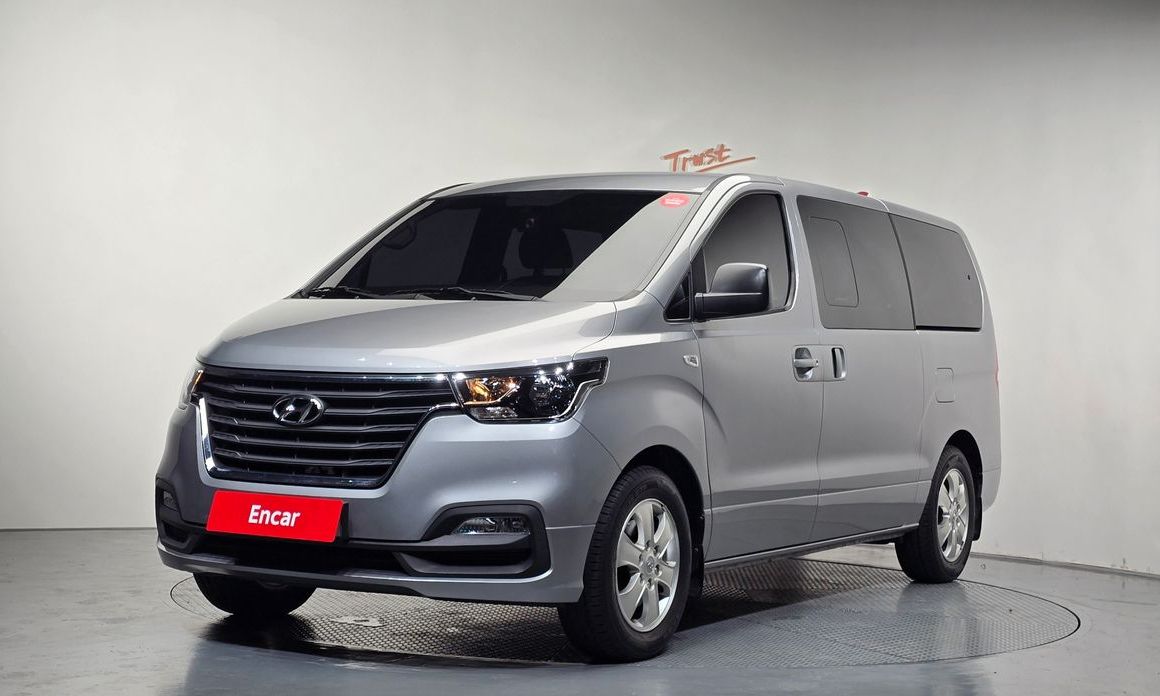 Hyundai Starex 2021