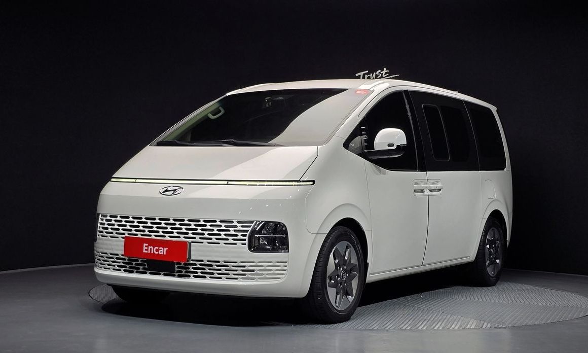 Hyundai Staria 2022