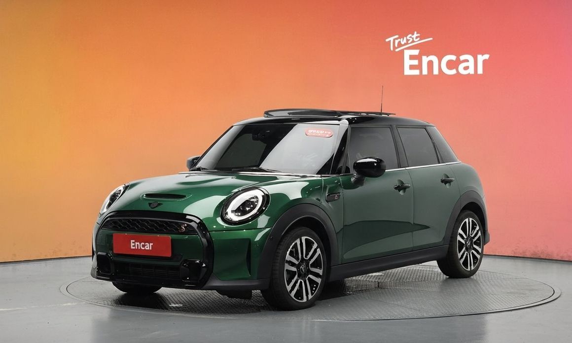 Mini Cooper 2024