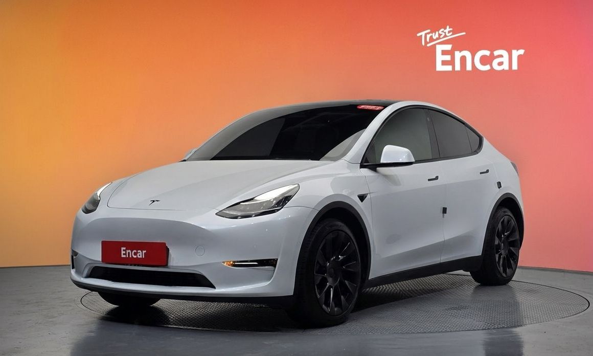 Tesla Model Y 2022