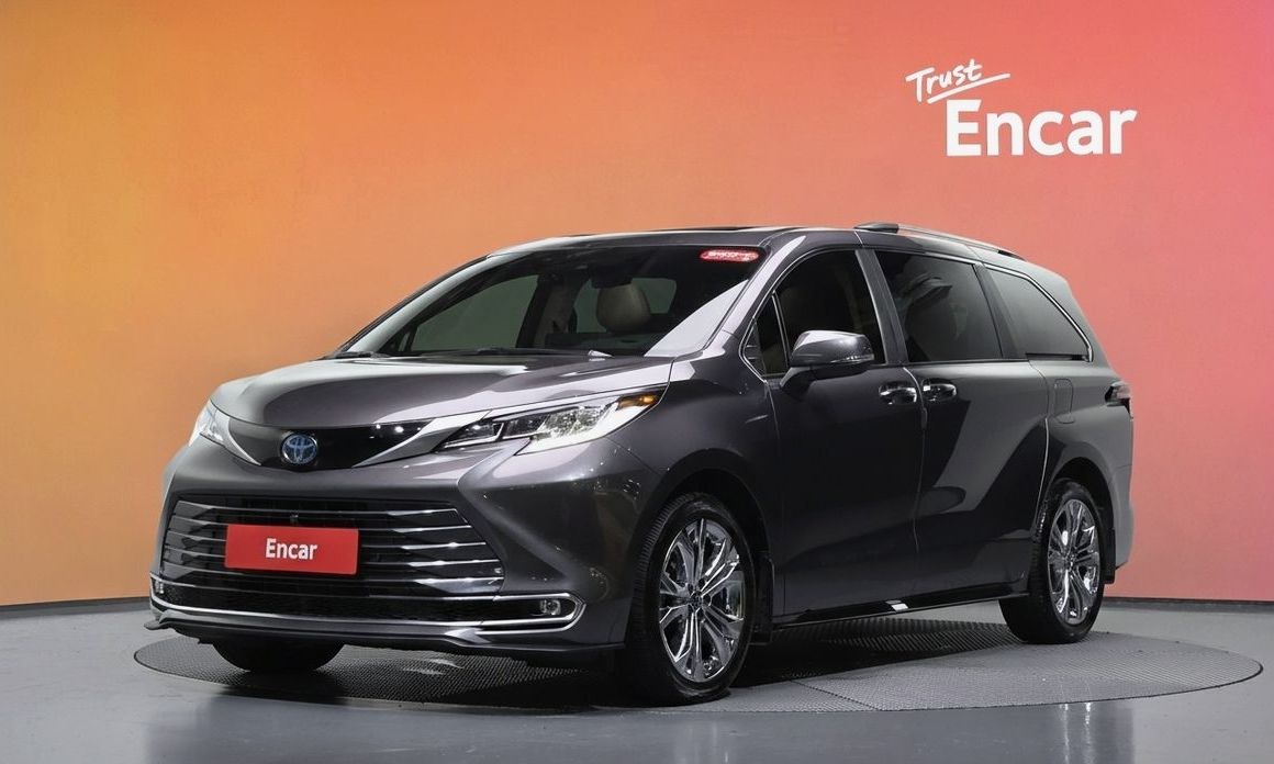 Toyota Sienna 2022