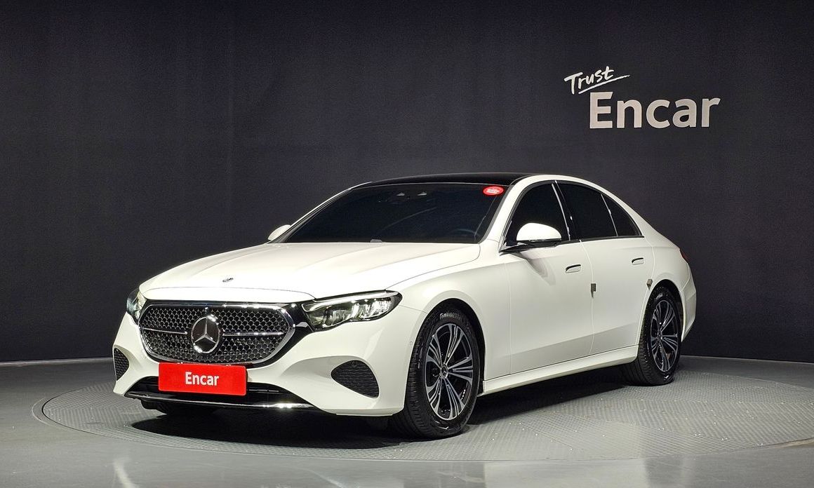 Mercedes-Benz E-Class 2025