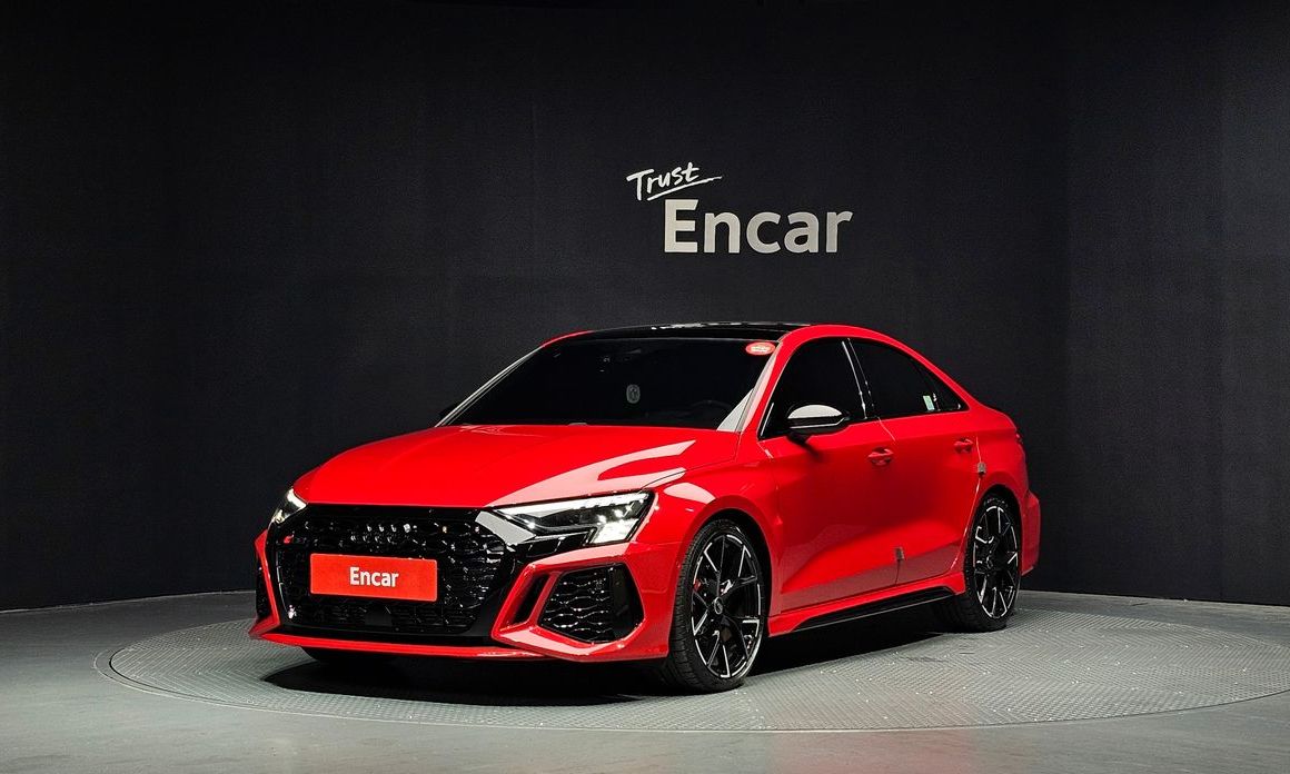Audi RS3 2024