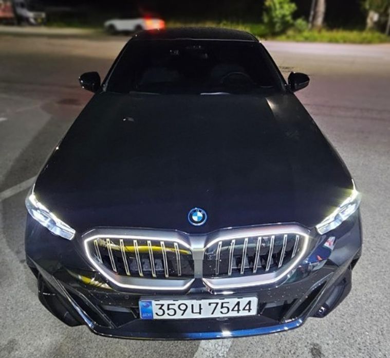 BMW 5-Series 2026