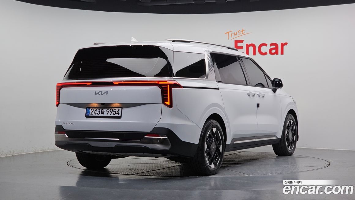 Kia Canival 2025