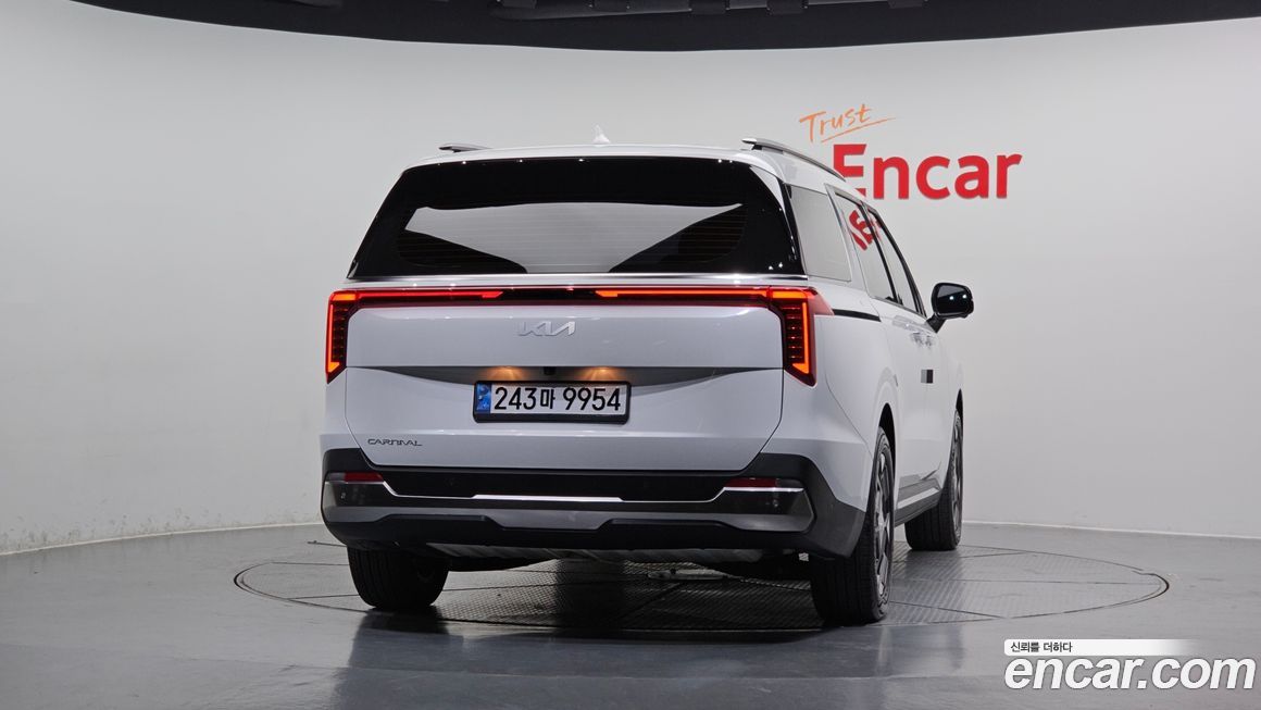 Kia Canival 2025
