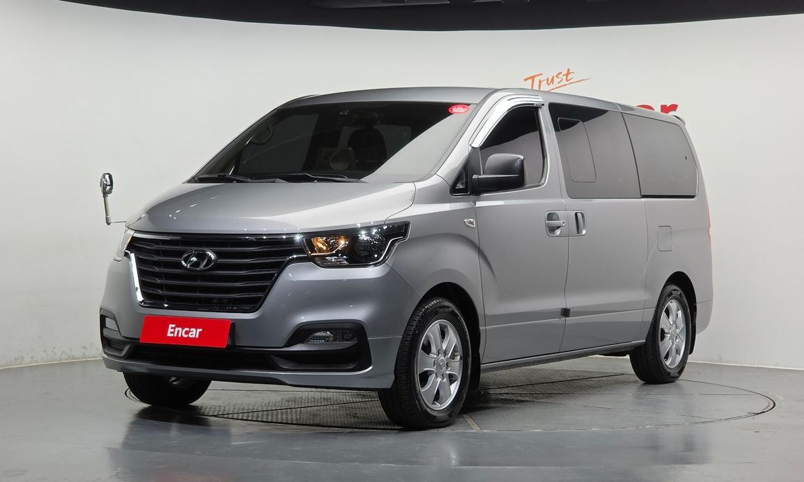 Hyundai Starex 2021