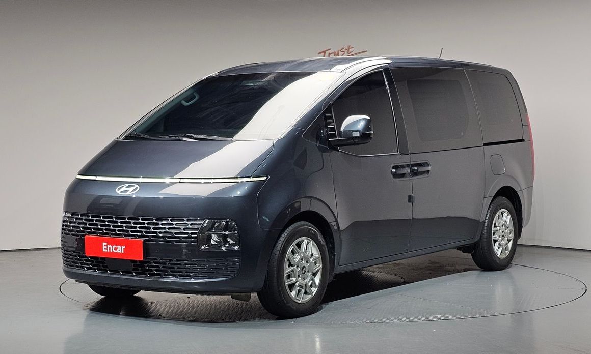 Hyundai Staria 2025