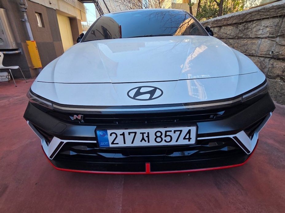 Hyundai AVANTE 2025