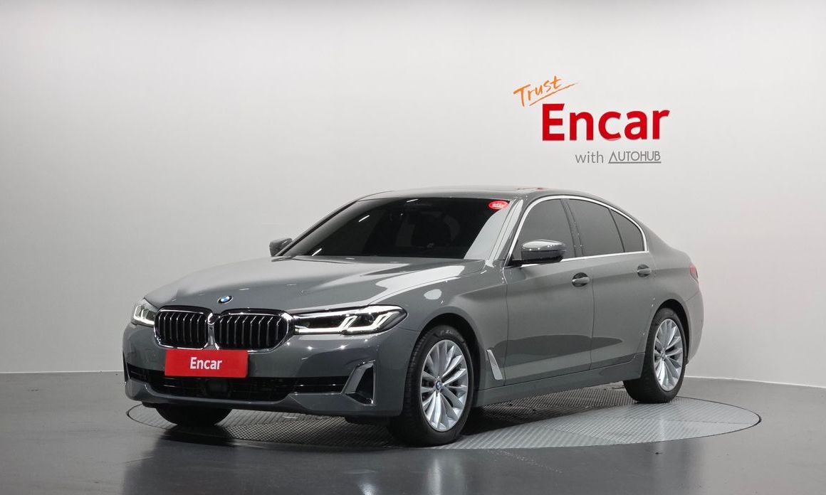 BMW 5-Series 2021