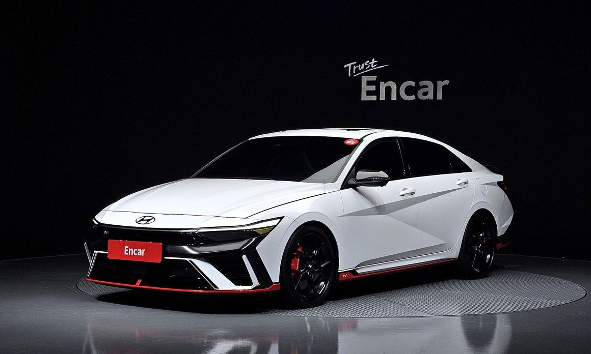 Hyundai AVANTE 2024