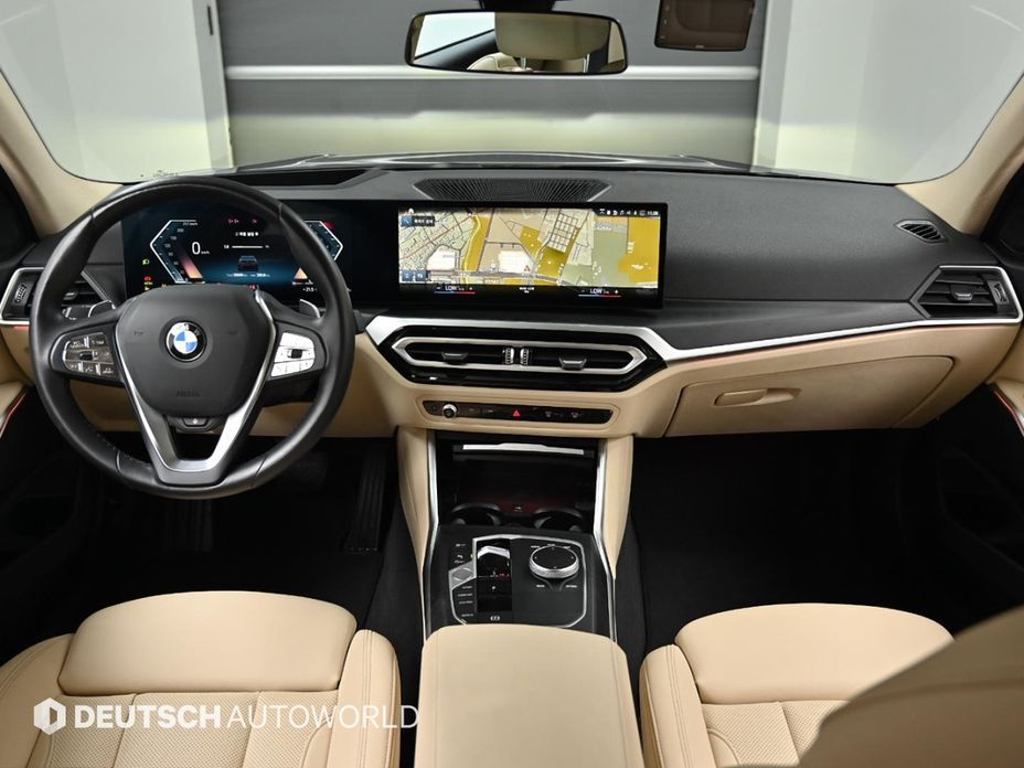 BMW 3-Series 2023