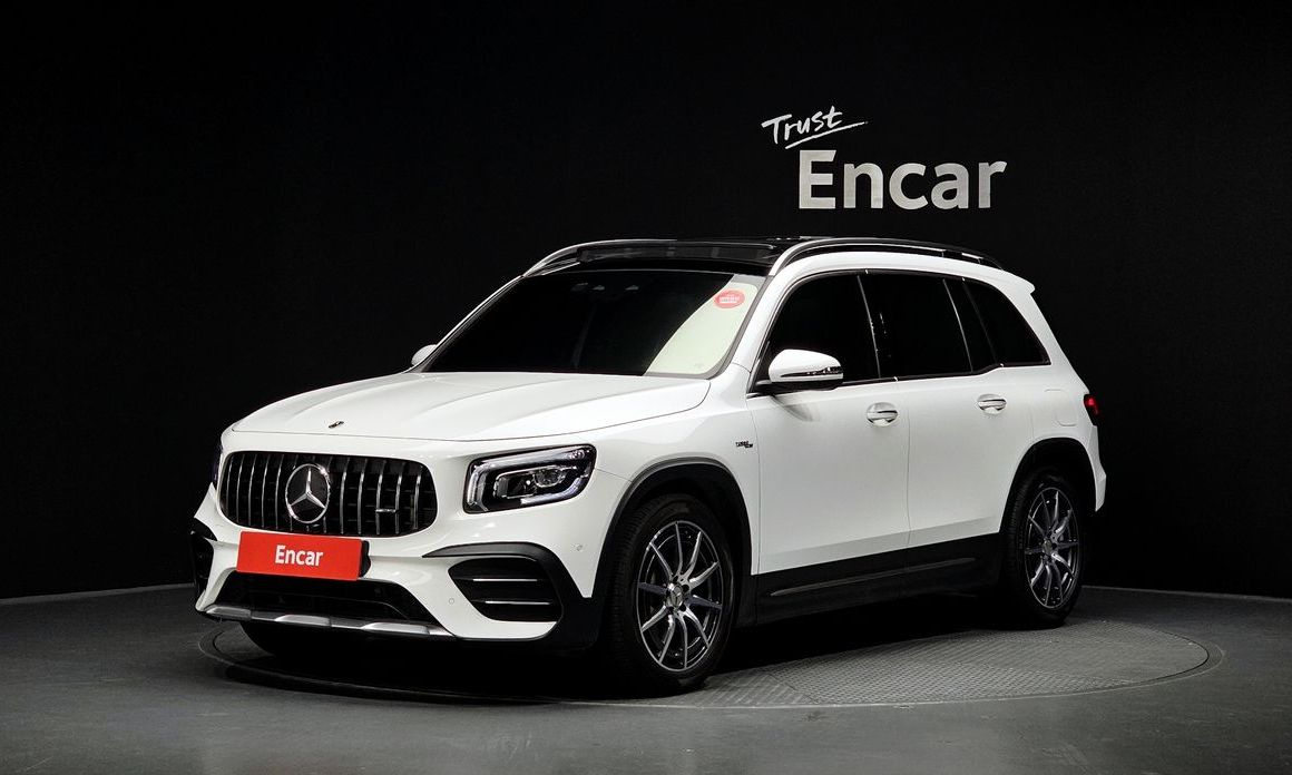 Mercedes-Benz GLB-Class 2023