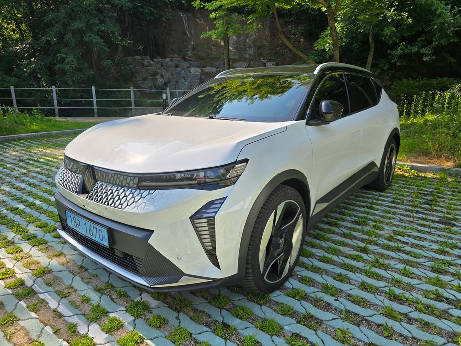 Renault-KoreaSamsung Scenic 2026