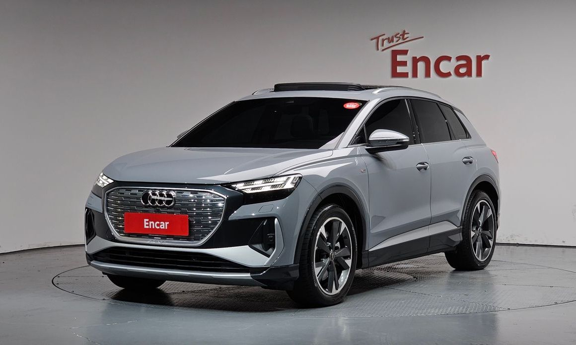 Audi Q4 e-tron 2023