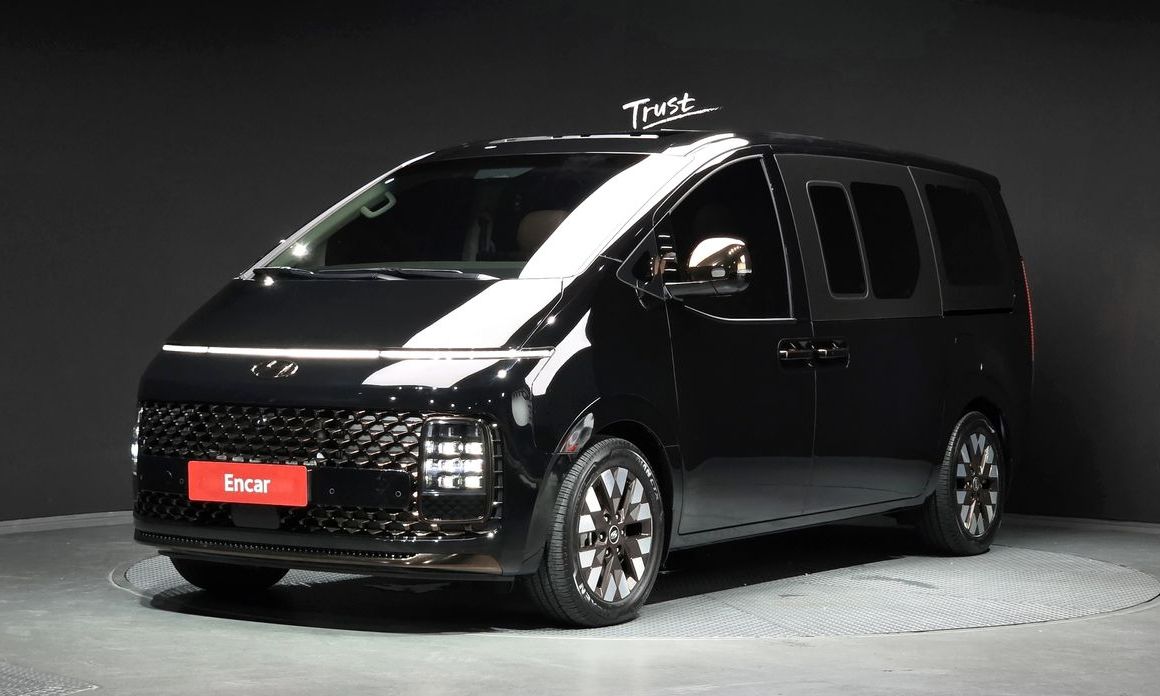 Hyundai Staria 2023