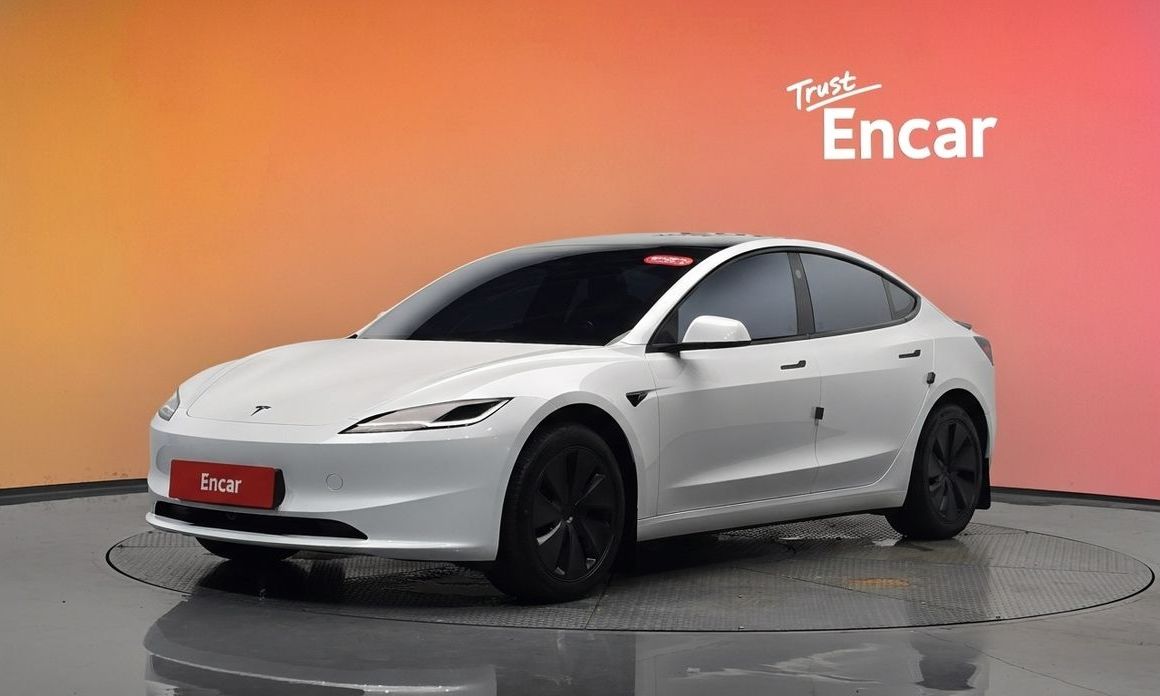 Tesla Model 3 2026