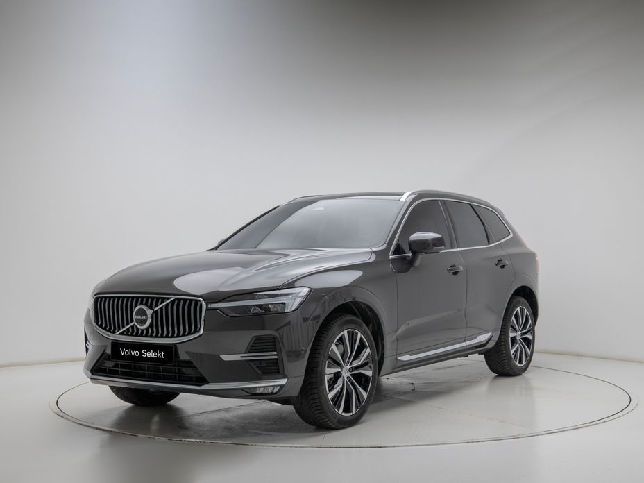 Volvo XC60 2025