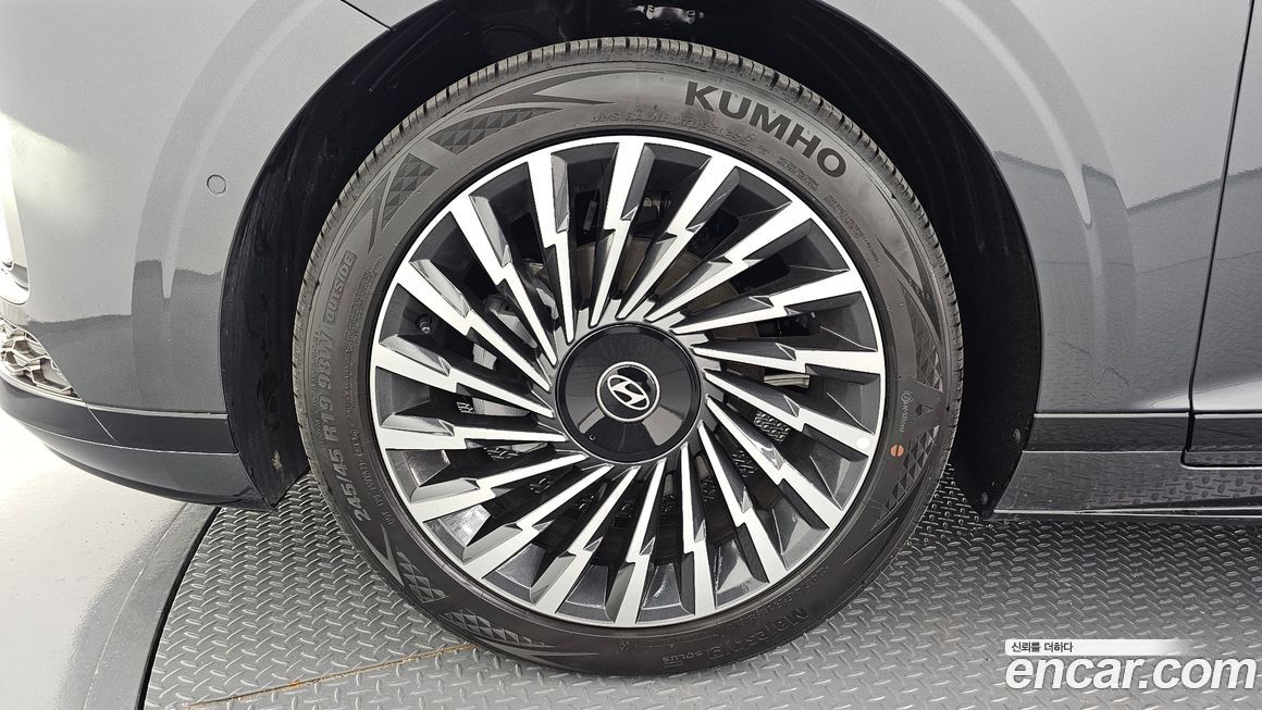 Hyundai Grandeur 2025