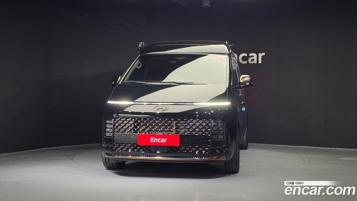 Hyundai Staria 2023
