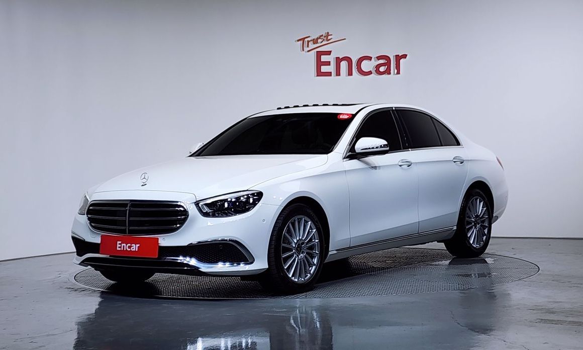 Mercedes-Benz E-Class 2021