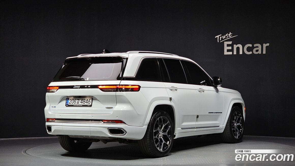 Jeep Cherokee 2023