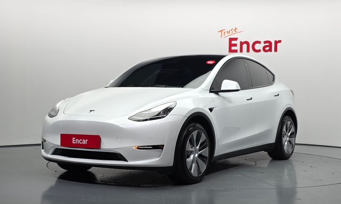 Tesla Model Y 2022