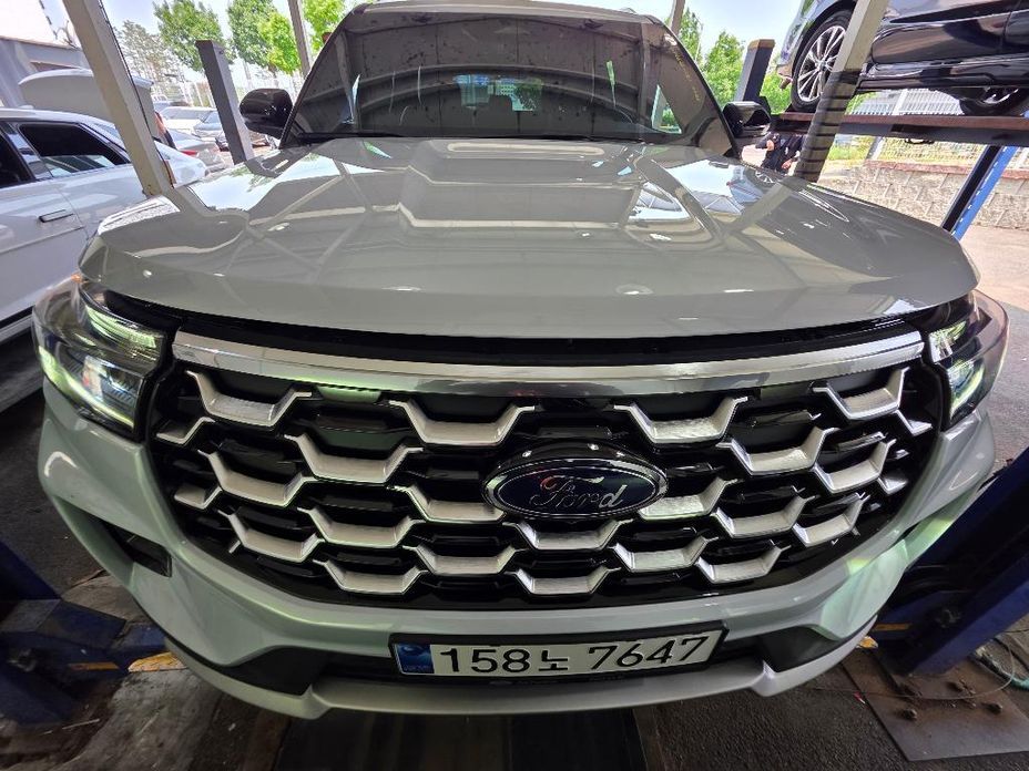 Ford Explorer 2025