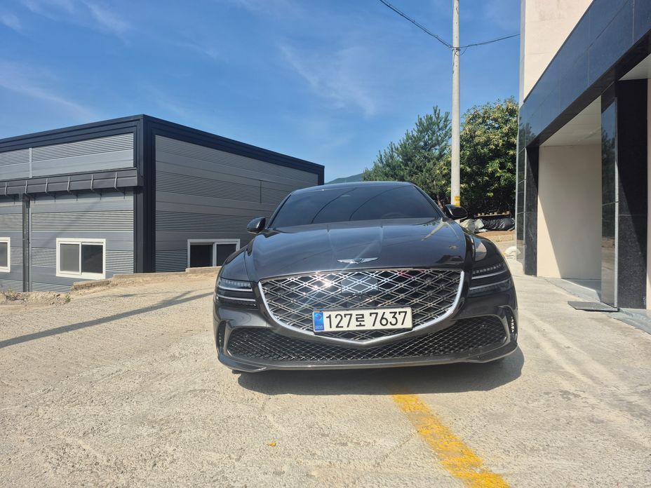 Genesis G80 2025