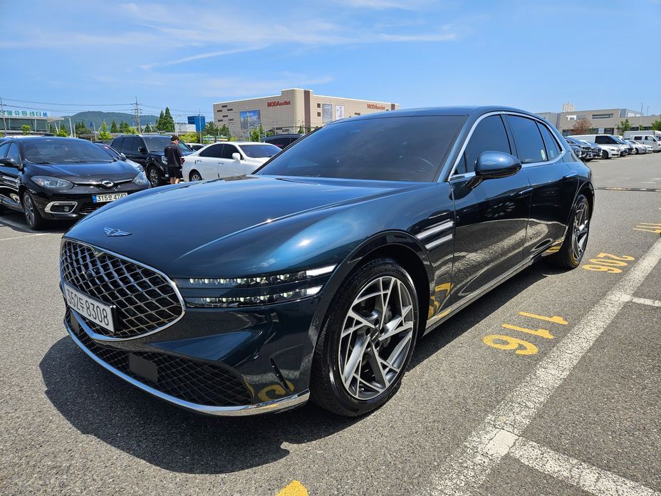 Genesis G90 2023