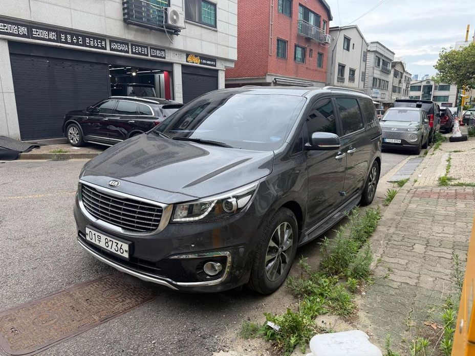 Kia Canival 2018