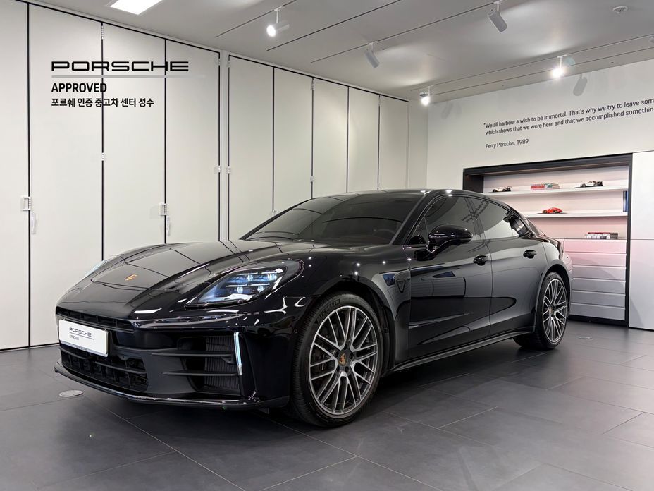 Porsche Panamera 2024