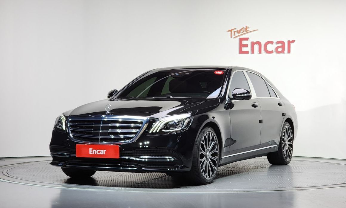 Mercedes-Benz S-Class 2020